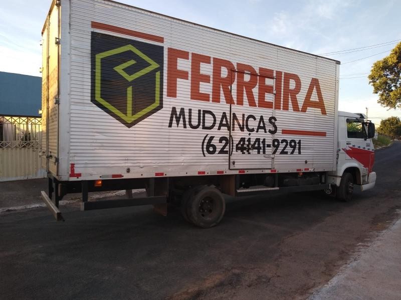 Transportadora de mudanças comerciais